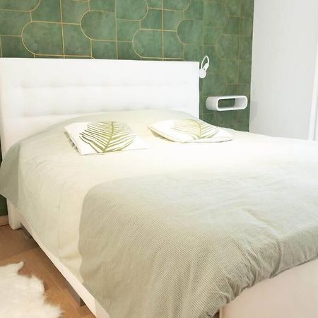 A Bien Venue - Modern Appartement, 50M Van Zee Knokke-Heist Exteriör bild