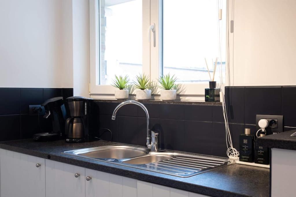 A Bien Venue - Modern Appartement, 50M Van Zee Knokke-Heist Exteriör bild